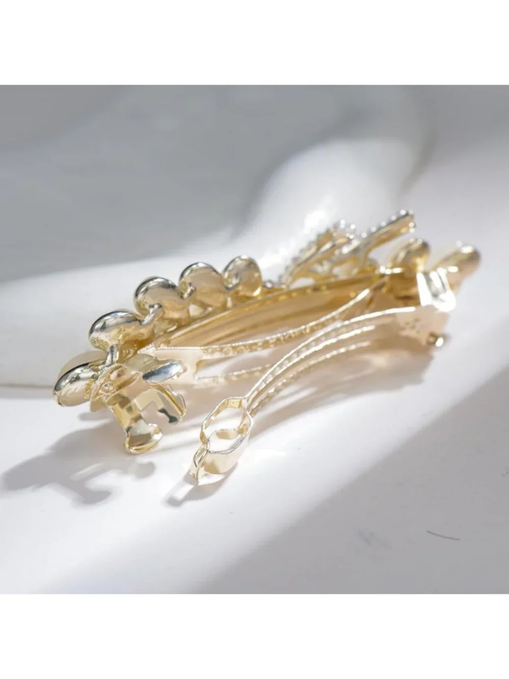 Rhinestone Pearl Wheat Hair Clips - Elegant Metal Barrettes for Weddings